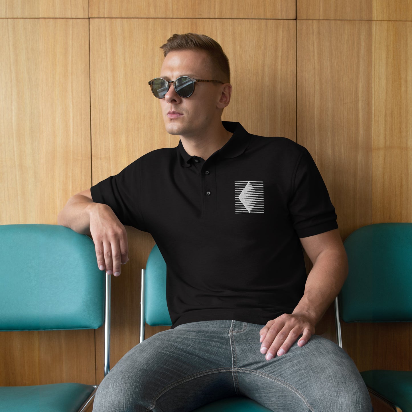 Polo Dark Diamond Logo
